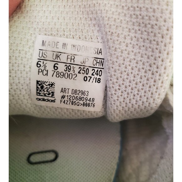 Adidas Women's Superstar Sneakers White Irridescent Pink Stripe leather Sz 6.5 - Picture 4 of 4